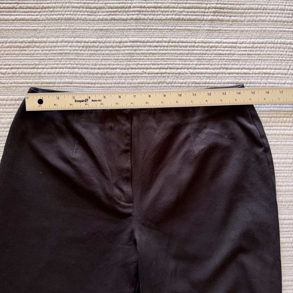 Chicos Black Crop Pants Womens Size 0.5 Small Straight Leg Flat Front Trousers - Picture 2 of 10